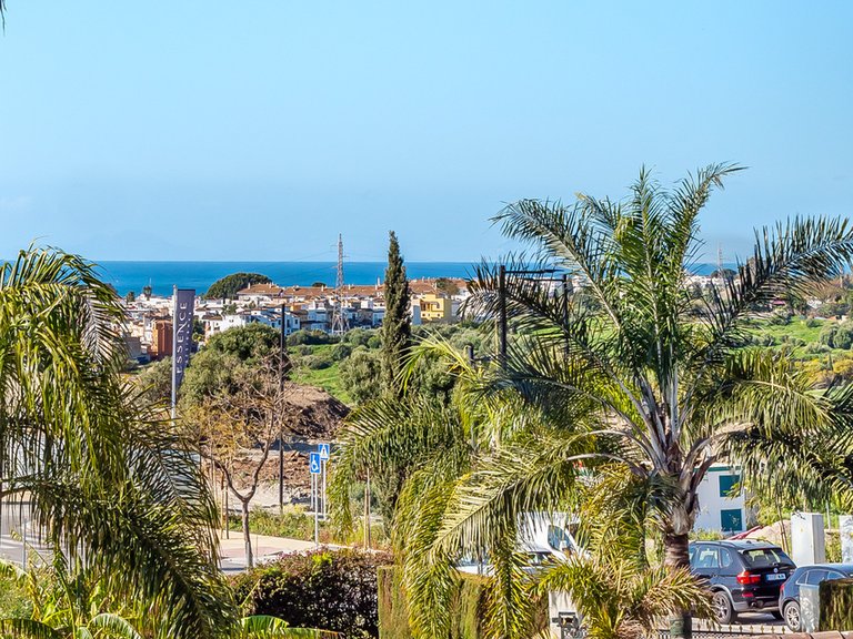 Penthouse for Sale in Benahavis, Malaga 7