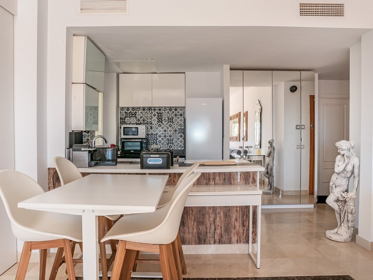 Penthouse for Sale in Benahavis, Malaga 34