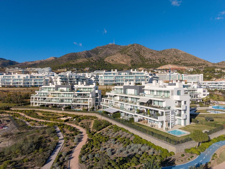 Apartment for sale in Fuengirola, Malaga 2