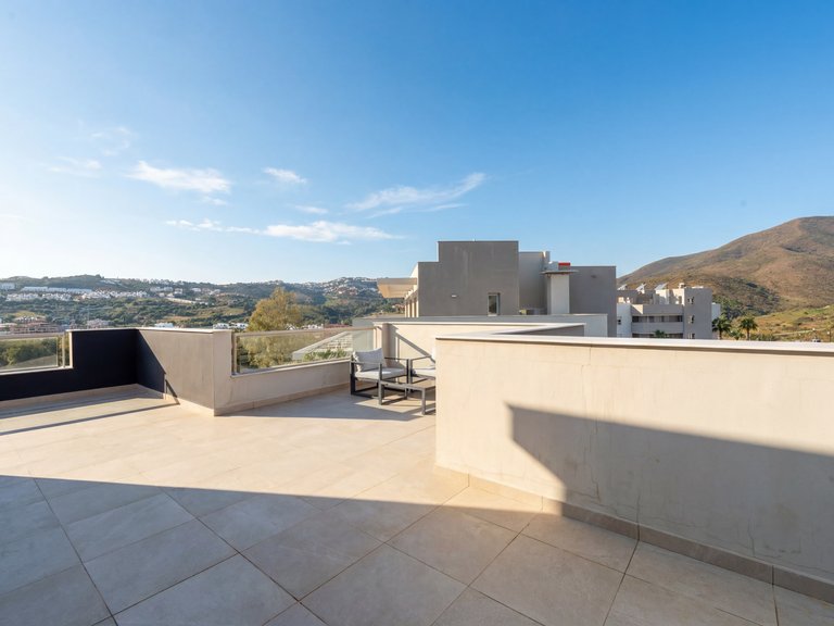 Penthouse for sale in Mijas Costa, Malaga 7