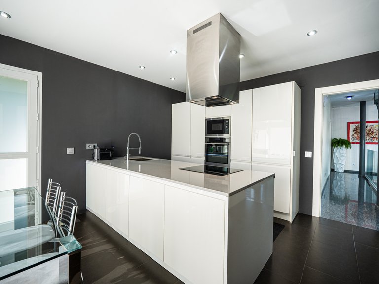 Villa for sale in Mijas Costa, Malaga 18