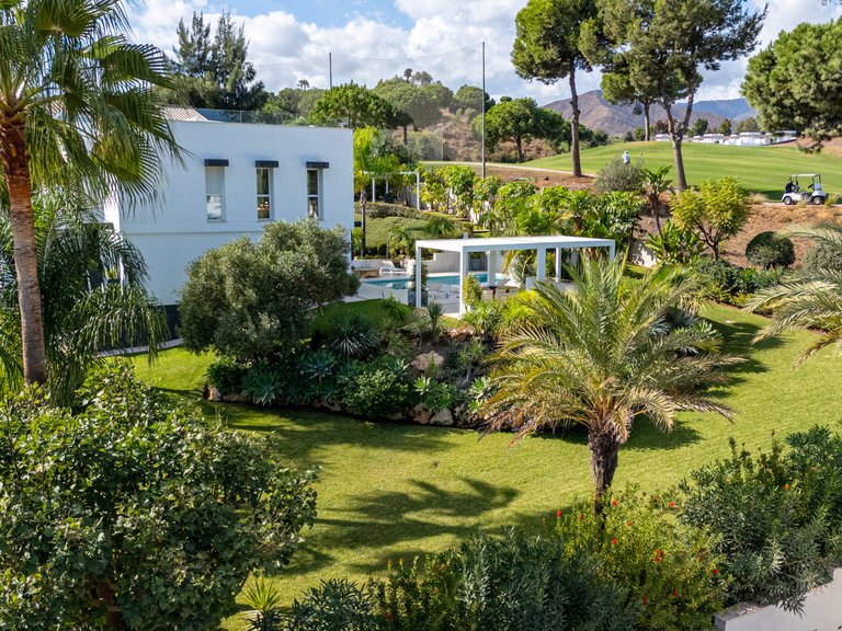 Villa for sale in Mijas Costa, Malaga 9