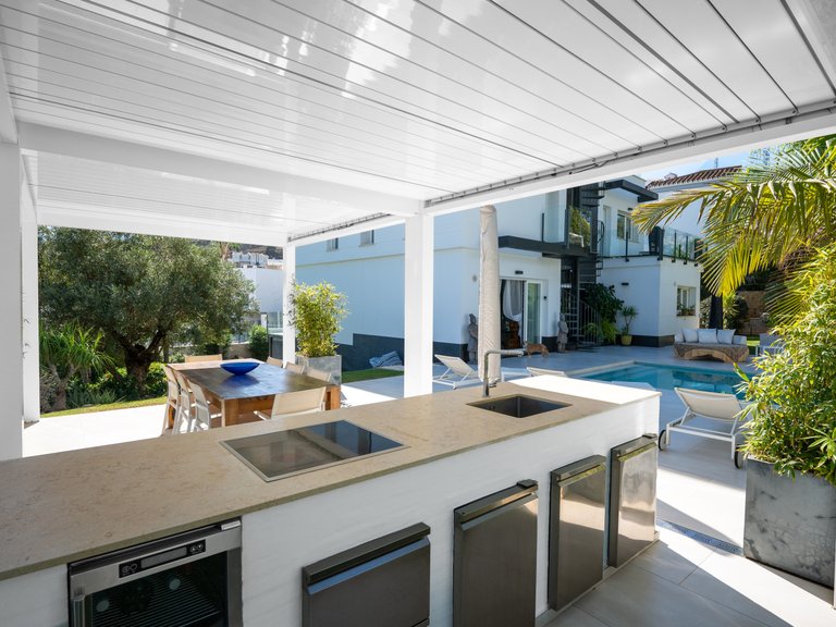 Villa for sale in Mijas Costa, Malaga 44