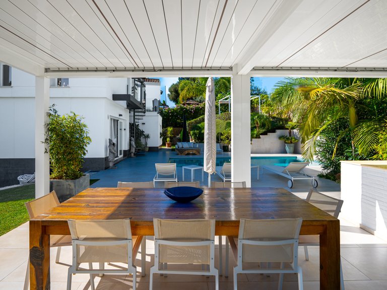 Villa for sale in Mijas Costa, Malaga 38