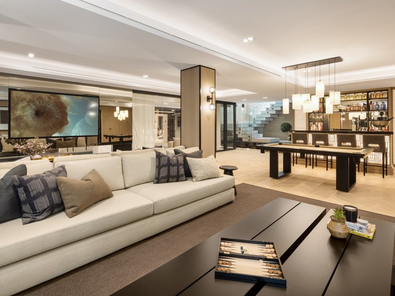 Villa for Sale in Marbella, Malaga, Nueva Andalucia 21