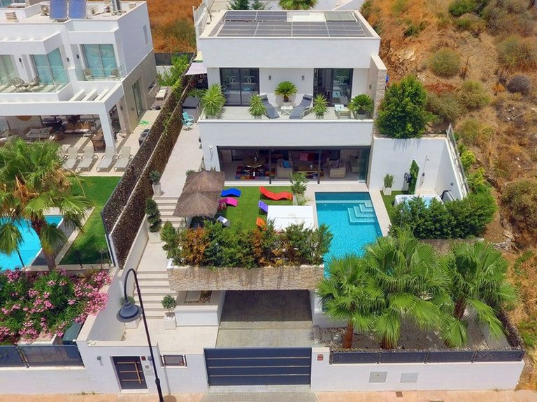 Villa for sale in Mijas Costa, Malaga 14