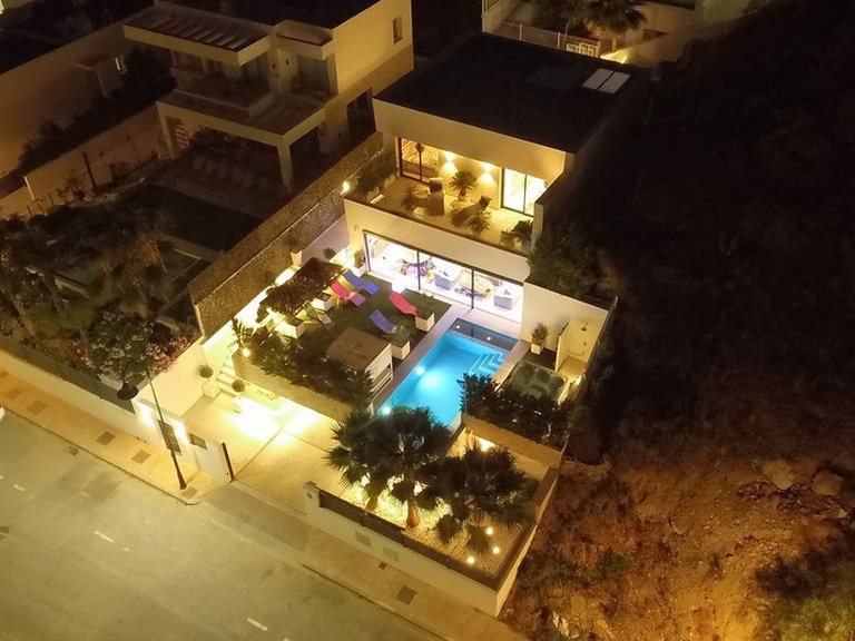 Villa for sale in Mijas Costa, Malaga 12