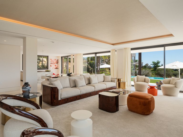 Villa for Sale in Marbella, Malaga, Marbella Golden Mile 5