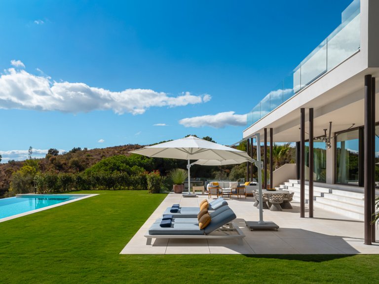 Villa for Sale in Marbella, Malaga, Marbella Golden Mile 9