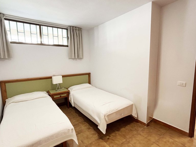 Apartment for Rent in San Bartolomé De Tirajana, Las Palmas 4