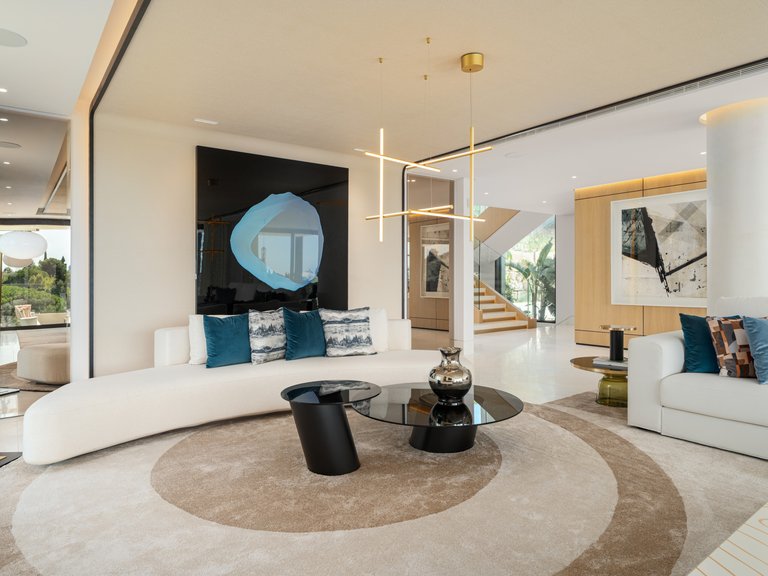 Villa for Sale in Marbella, Malaga, Marbella Golden Mile 10
