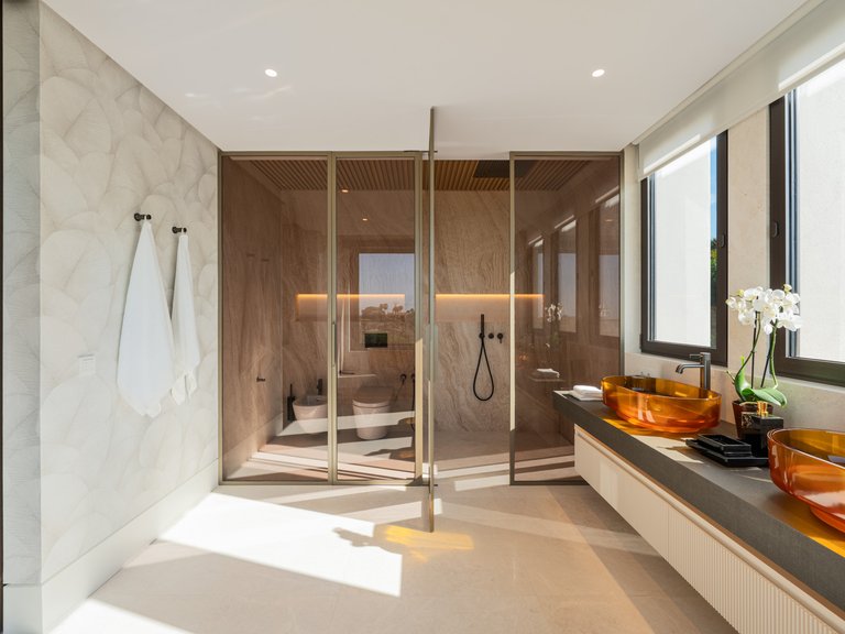 Villa for Sale in Marbella, Malaga, Marbella Golden Mile 15