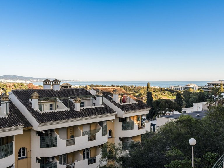 Apartment for Sale in Marbella, Malaga 21