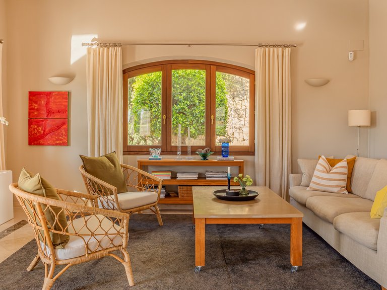 Villa for Sale in Benahavis, Malaga 28