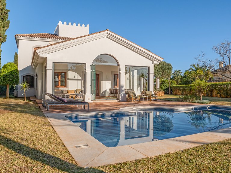 Villa for Sale in Benahavis, Malaga 40