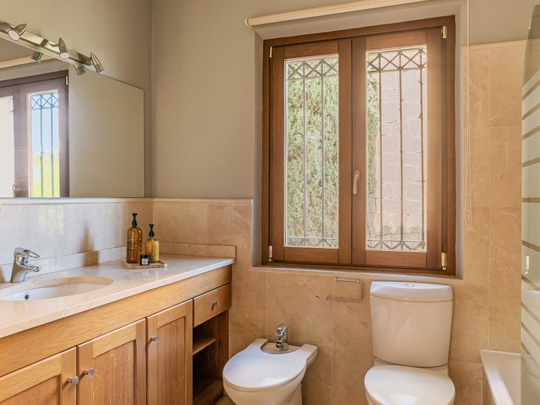 Villa for Sale in Benahavis, Malaga 56
