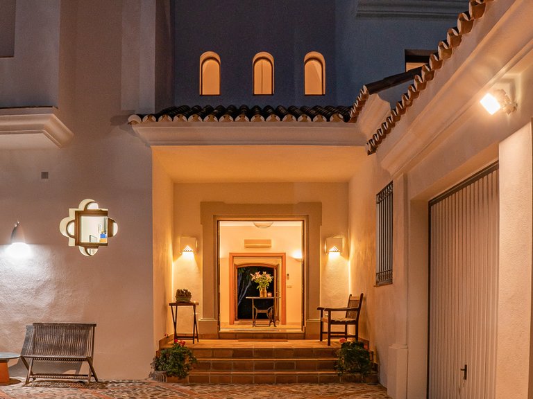 Villa for Sale in Benahavis, Malaga 10