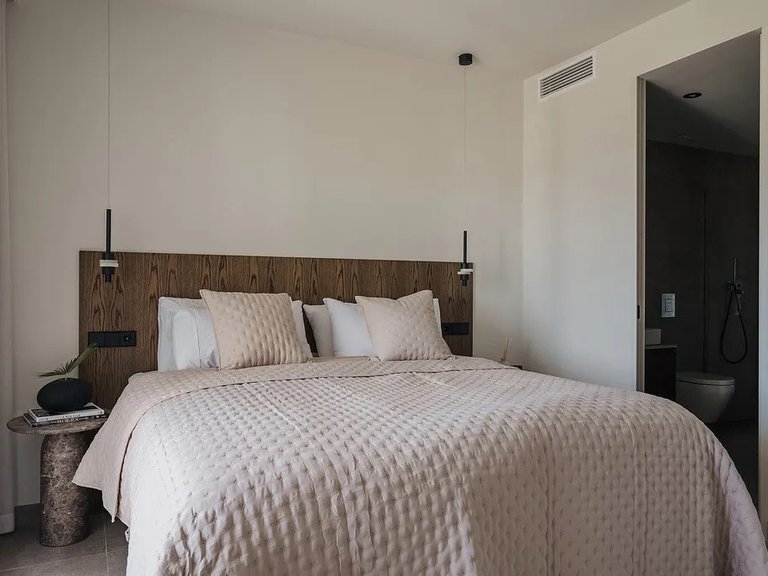 Apartment for Sale in Marbella, Malaga, Nueva Andalucia 7