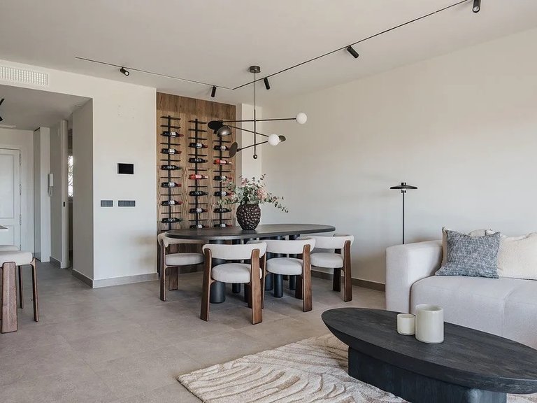 Apartment for Sale in Marbella, Malaga, Nueva Andalucia 6
