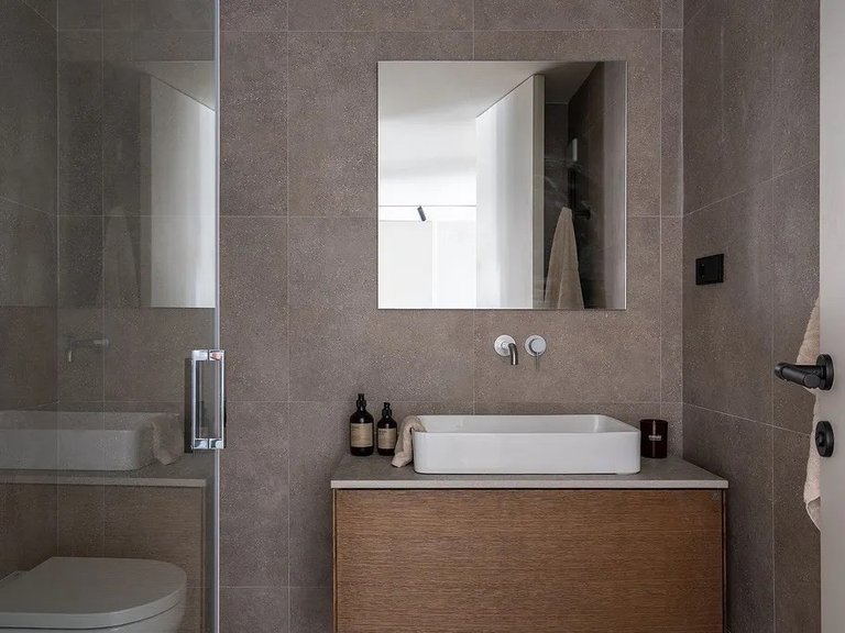 Apartment for Sale in Marbella, Malaga, Nueva Andalucia 11