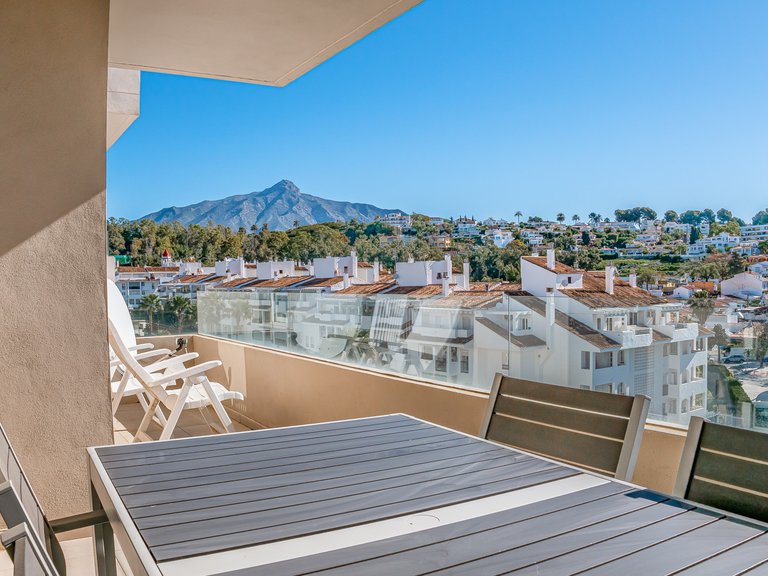 Apartment for Sale in Marbella, Malaga 18