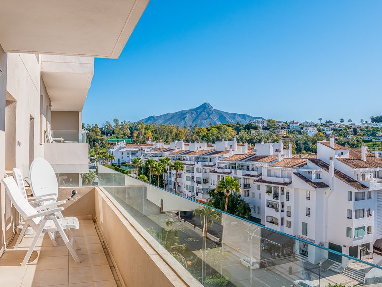 Apartment for Sale in Marbella, Malaga 1