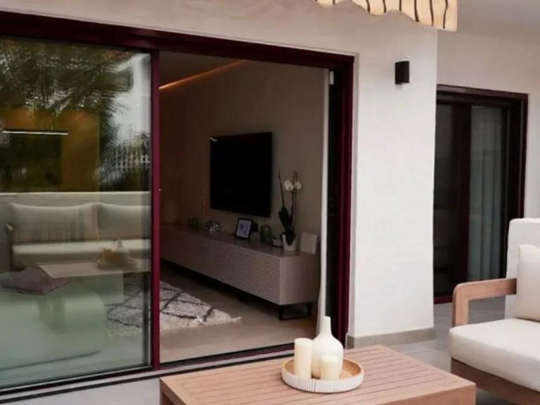 Apartment for Sale in Marbella, Malaga, Nueva Andalucia 7