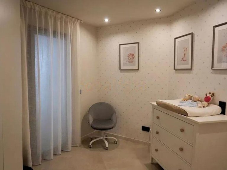 Apartment for Sale in Marbella, Malaga, Nueva Andalucia 3
