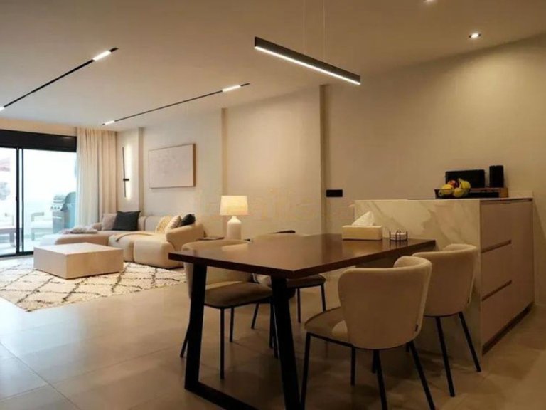 Apartment for Sale in Marbella, Malaga, Nueva Andalucia 19