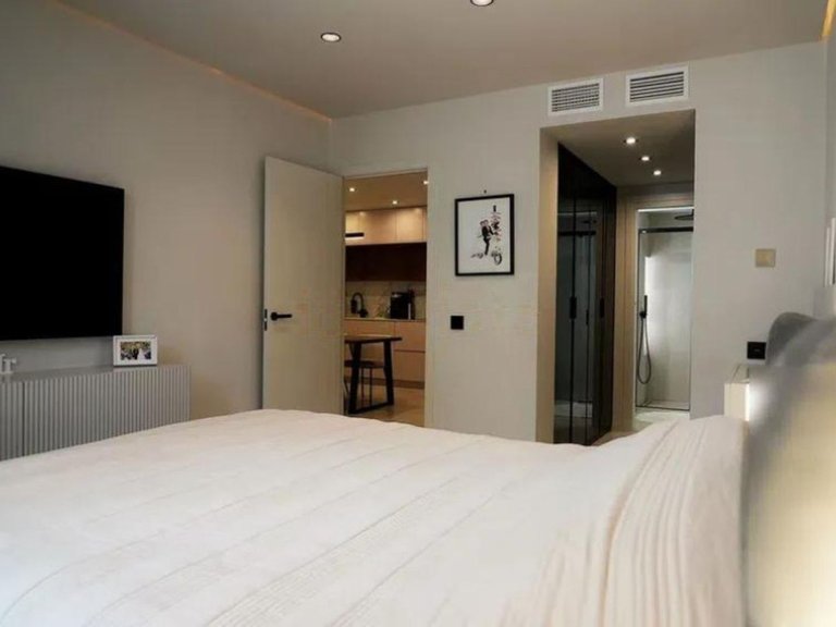 Apartment for Sale in Marbella, Malaga, Nueva Andalucia 9