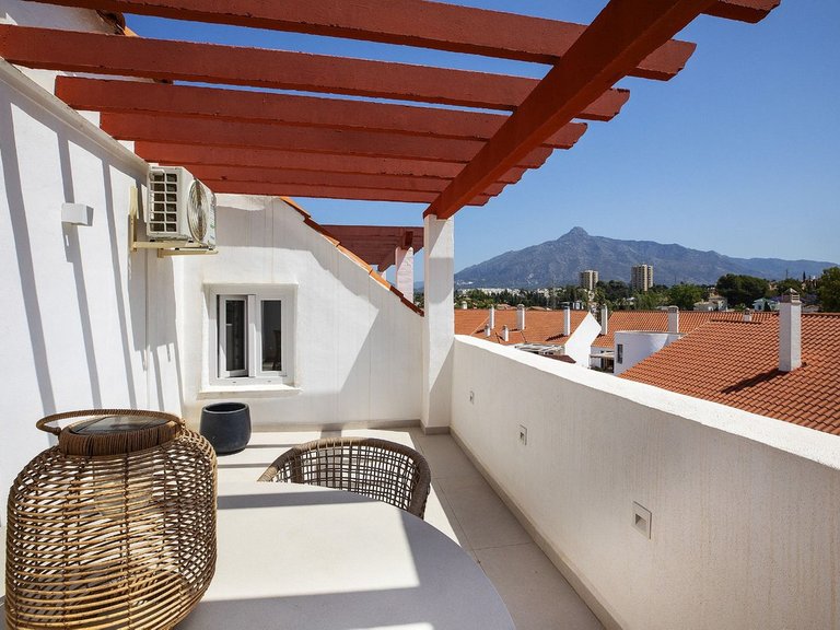 Town House for Sale in Marbella, Malaga 17