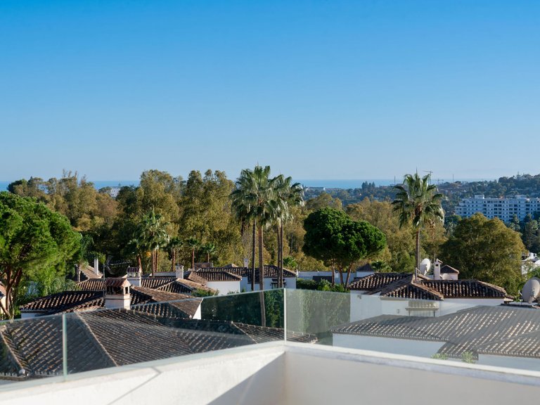 Town House for Sale in Marbella, Malaga, Nueva Andalucia 28