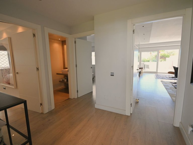 Apartment for Sale in San Pedro De Alcantara, Malaga 12