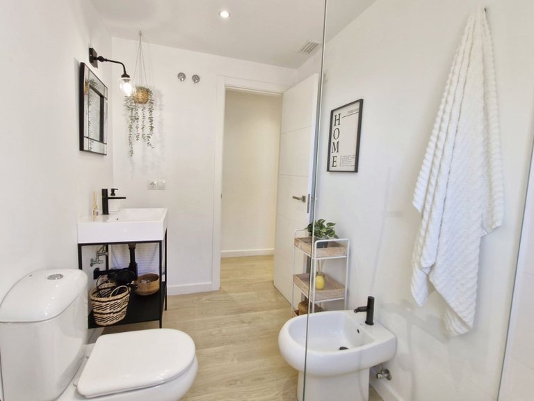 Apartment for Sale in Marbella, Malaga 20