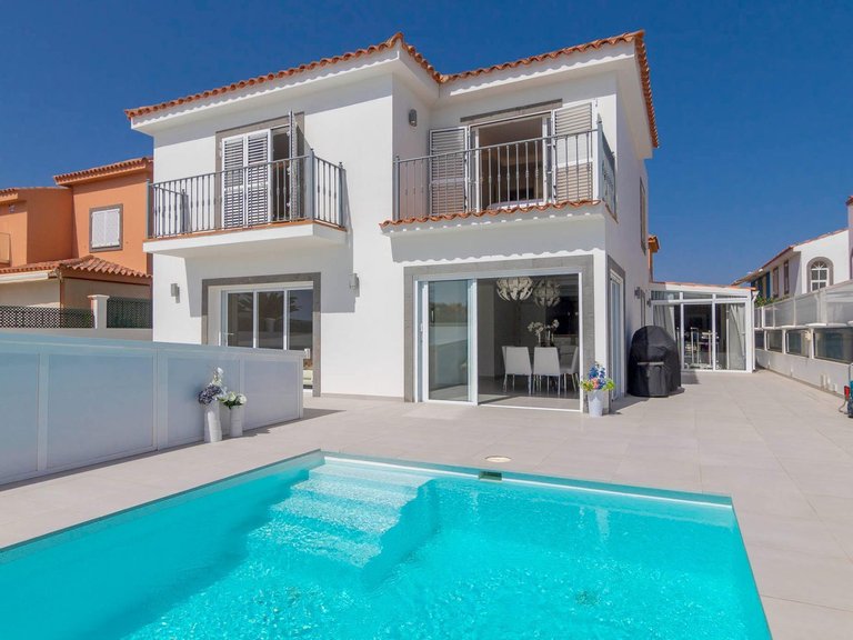 Villa for Sale in San Bartolomé De Tirajana, Las Palmas 1