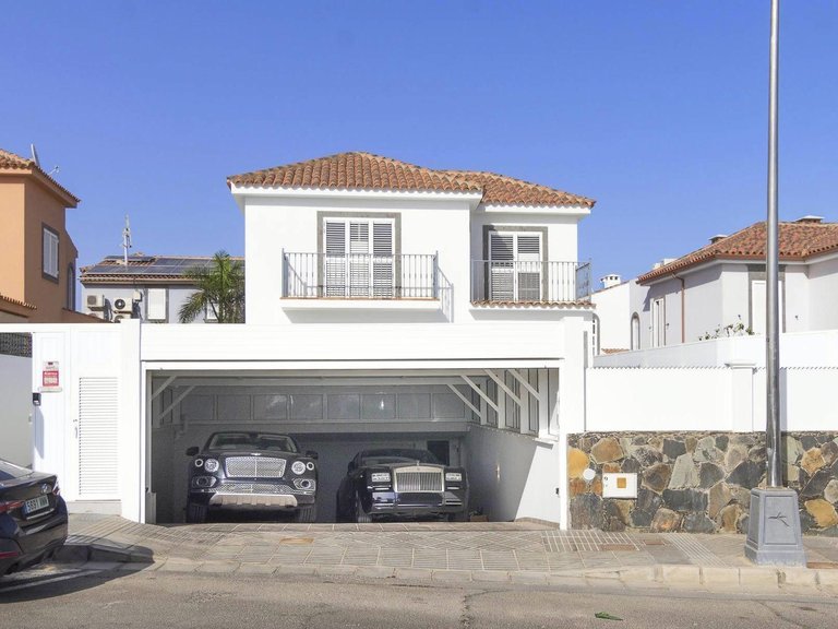 Villa for Sale in San Bartolomé De Tirajana, Las Palmas 12