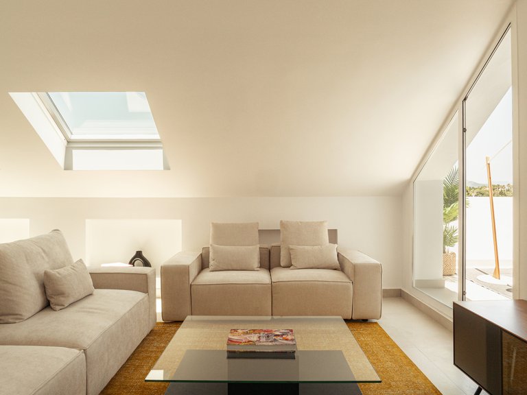 Penthouse for Sale in Marbella, Malaga, Nueva Andalucia 14