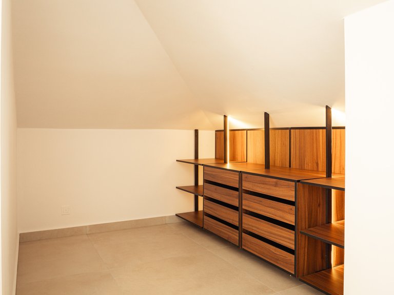 Penthouse for Sale in Marbella, Malaga, Nueva Andalucia 53