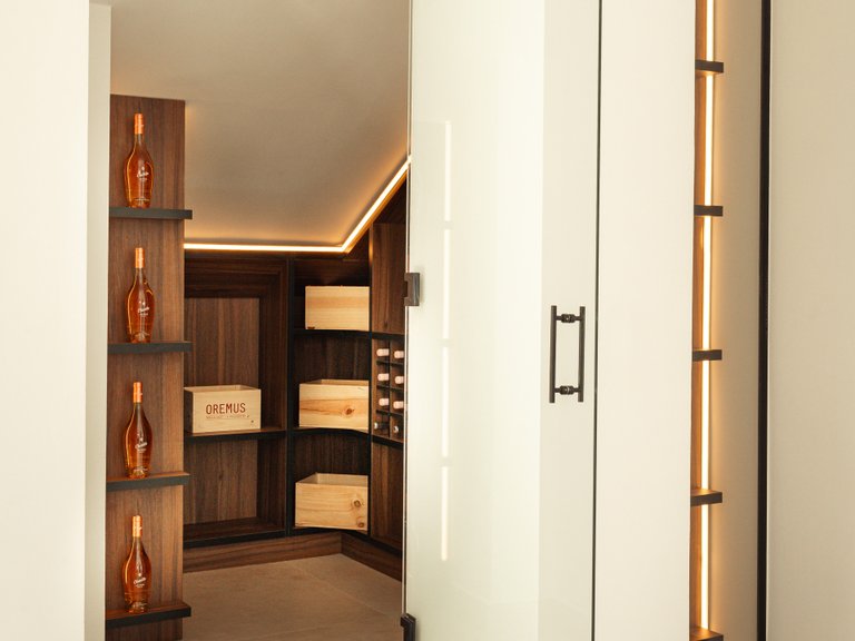 Penthouse for Sale in Marbella, Malaga, Nueva Andalucia 21