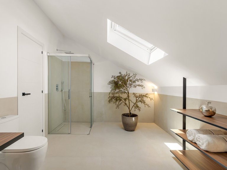 Penthouse for Sale in Marbella, Malaga, Nueva Andalucia 15