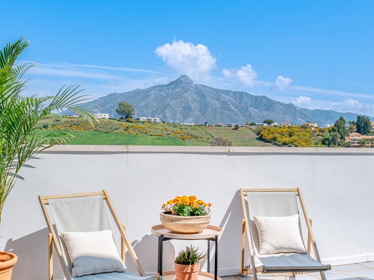 Penthouse for Sale in Marbella, Malaga 8
