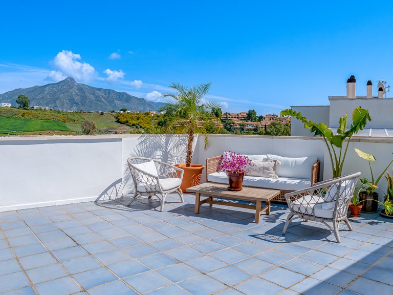 Penthouse for Sale in Marbella, Malaga 1