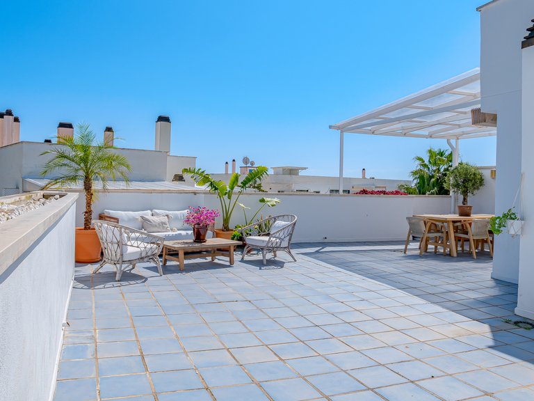 Penthouse for Sale in Marbella, Malaga 42