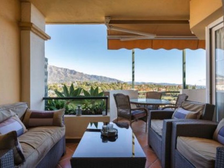 Apartment for Sale in Marbella, Malaga, Nueva Andalucia 12
