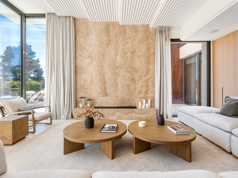 Villa for Sale in Marbella, Malaga, Nueva Andalucia 15