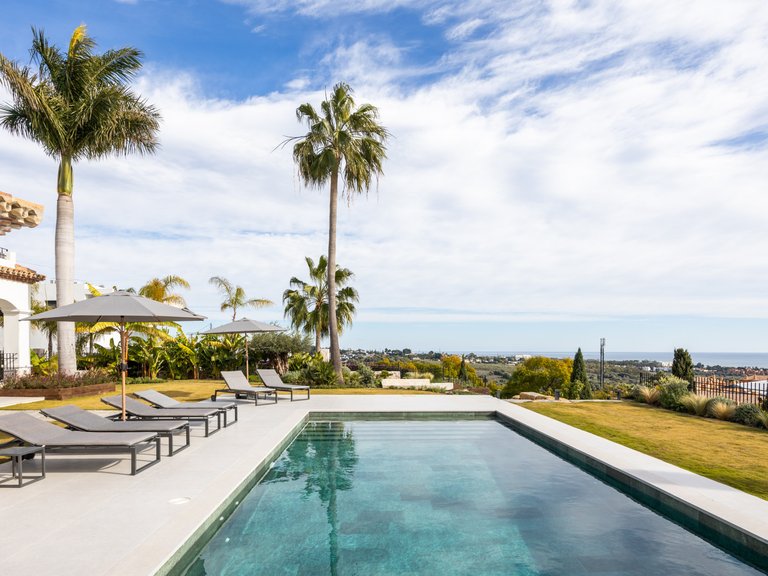 Villa for Sale in Benahavis, Malaga, Los Flamingos 11