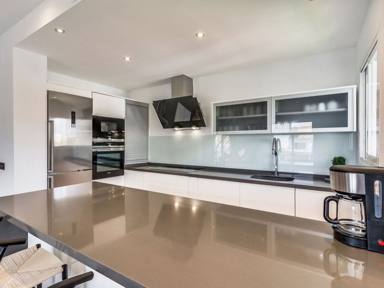 Town House for Sale in Marbella, Malaga, Marbella - Puerto Banus 4