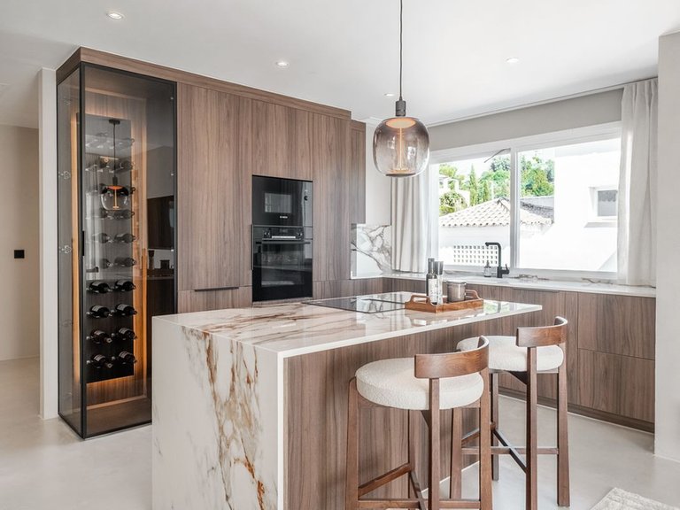 Penthouse for Sale in Marbella, Malaga 3