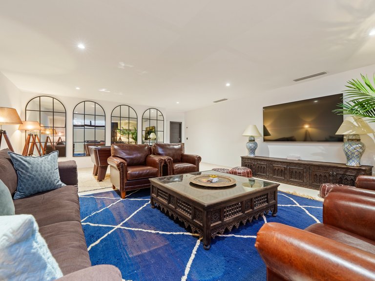 Villa for Sale in Marbella, Malaga, Nueva Andalucia 12
