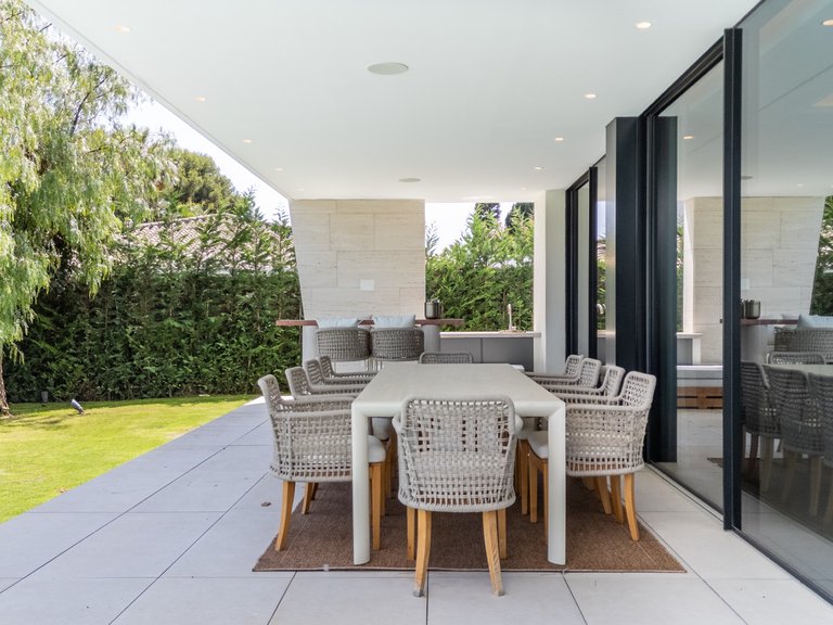 Villa for Sale in Marbella, Malaga, Marbella Este 43
